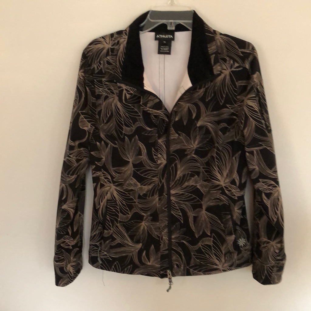 Athleta Size Medium Jacket.